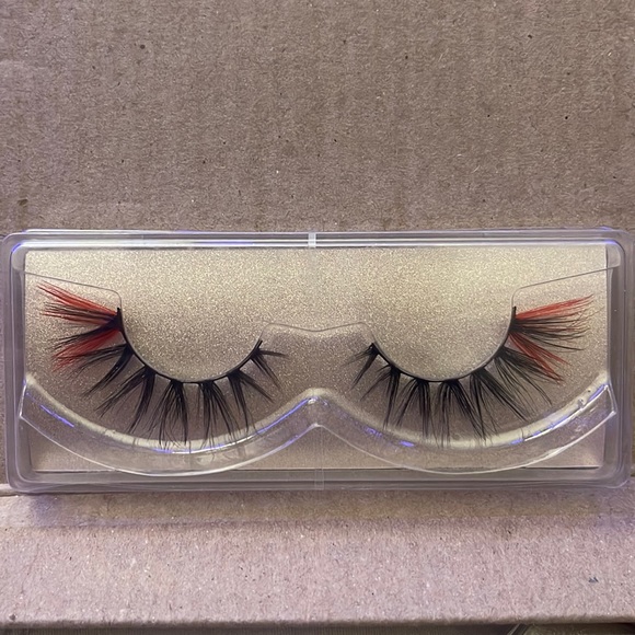 False eyelashes volume colored. - Picture 1 of 2